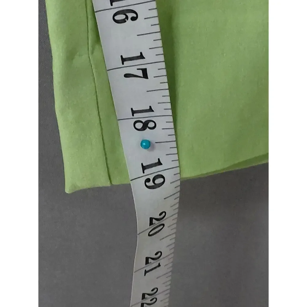 NWT Alfred Dunner Allure Capri Green Modern Fit Stretch Pants Women Size 14